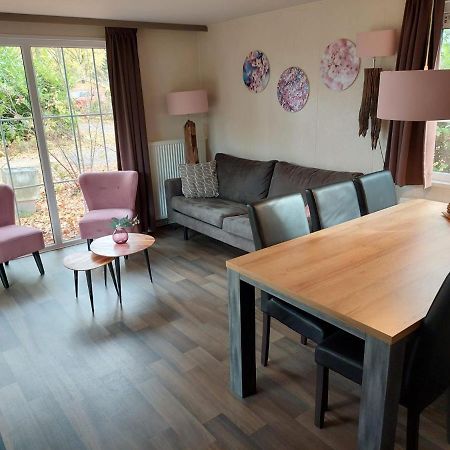 Vakantiecentrum De Ullingse Bergen Sint Anthonis Екстериор снимка